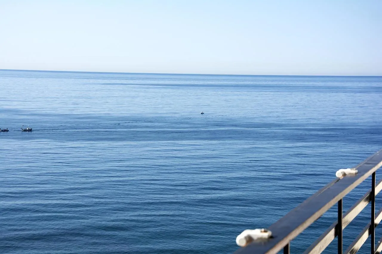 Apartment First Line Beach Marbella