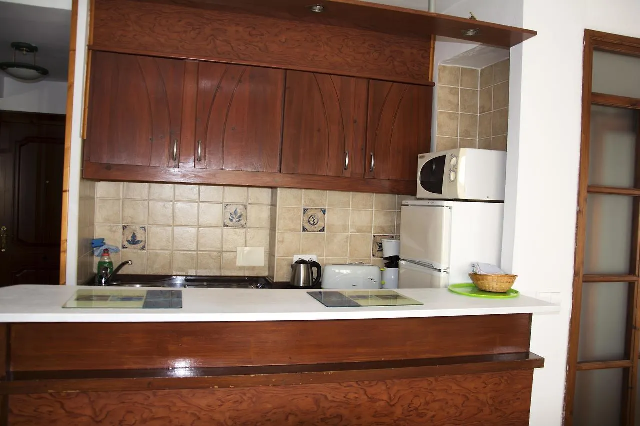 Apartment First Line Beach מארבלה ספרד